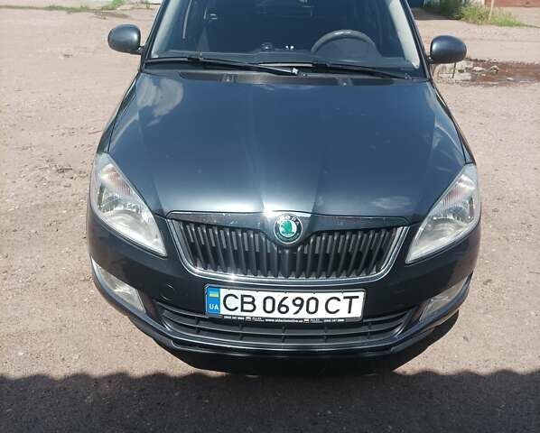 Серый Шкода Фабия, объемом двигателя 1.39 л и пробегом 144 тыс. км за 5300 $, фото 6 на Automoto.ua