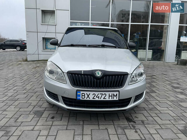 Серый Шкода Фабия, объемом двигателя 1.2 л и пробегом 271 тыс. км за 3700 $, фото 7 на Automoto.ua