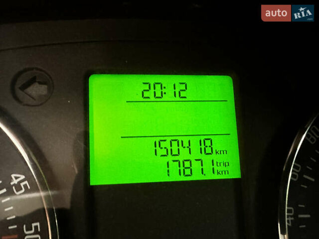 Сірий Шкода Фабія, об'ємом двигуна 1.2 л та пробігом 150 тис. км за 5500 $, фото 4 на Automoto.ua