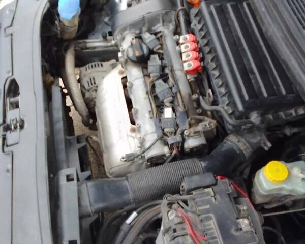 Серый Шкода Фабия, объемом двигателя 1.39 л и пробегом 140 тыс. км за 4700 $, фото 5 на Automoto.ua