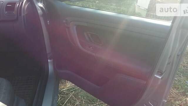 Шкода Фабія 2012 у Вінниці на Automoto.ua Сірий Шкода Фабія, об'ємом двигуна 1.2 л та пробігом 230 тис. км за 4700 $, фото 3 на Automoto.ua