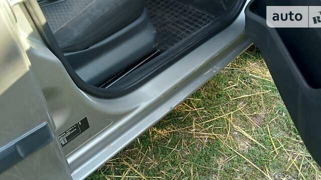 Шкода Фабія 2012 у Вінниці на Automoto.ua Сірий Шкода Фабія, об'ємом двигуна 1.2 л та пробігом 230 тис. км за 4700 $, фото 4 на Automoto.ua