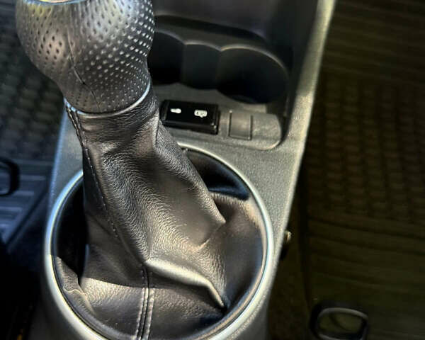 Сірий Шкода Фабія, об'ємом двигуна 1.2 л та пробігом 184 тис. км за 4800 $, фото 12 на Automoto.ua