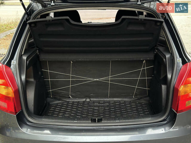 Сірий Шкода Фабія, об'ємом двигуна 1.2 л та пробігом 151 тис. км за 5700 $, фото 13 на Automoto.ua