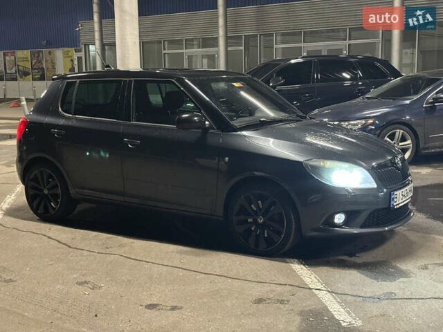 Сірий Шкода Фабія, об'ємом двигуна 1.4 л та пробігом 219 тис. км за 8600 $, фото 13 на Automoto.ua