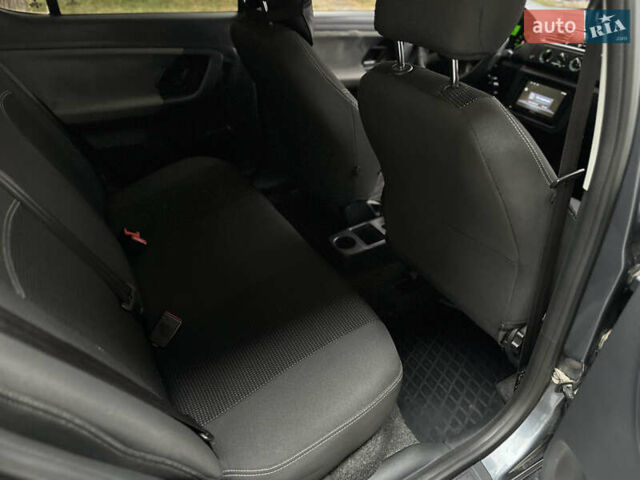 Сірий Шкода Фабія, об'ємом двигуна 1.2 л та пробігом 151 тис. км за 5700 $, фото 15 на Automoto.ua