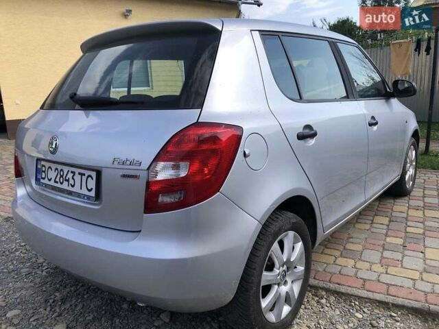 Серый Шкода Фабия, объемом двигателя 1.2 л и пробегом 135 тыс. км за 5990 $, фото 7 на Automoto.ua