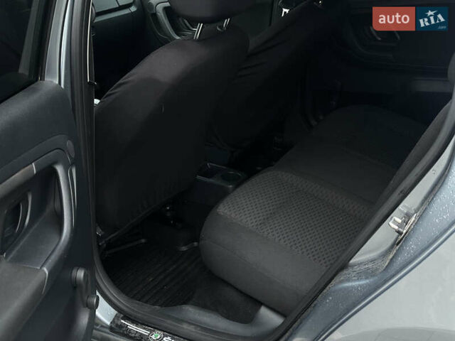 Серый Шкода Фабия, объемом двигателя 1.2 л и пробегом 248 тыс. км за 5700 $, фото 10 на Automoto.ua
