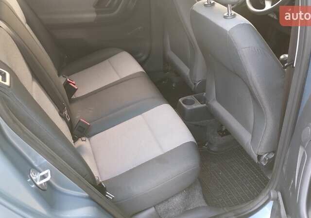 Серый Шкода Фабия, объемом двигателя 1.2 л и пробегом 161 тыс. км за 5500 $, фото 8 на Automoto.ua