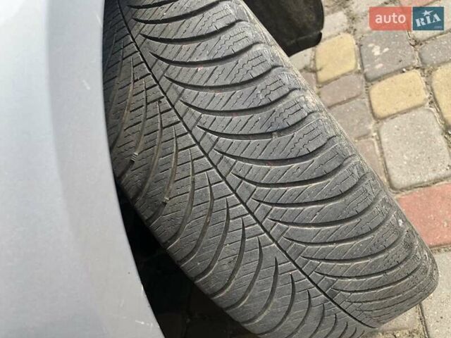 Серый Шкода Фабия, объемом двигателя 1.2 л и пробегом 135 тыс. км за 5990 $, фото 8 на Automoto.ua