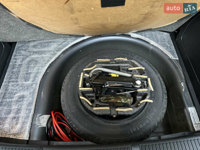 Сірий Шкода Фабія, об'ємом двигуна 1.2 л та пробігом 151 тис. км за 5700 $, фото 14 на Automoto.ua