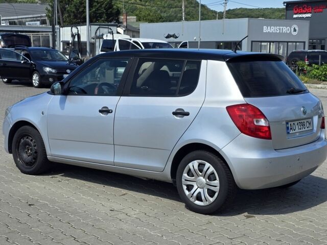 Сірий Шкода Фабія, об'ємом двигуна 0 л та пробігом 215 тис. км за 5476 $, фото 4 на Automoto.ua