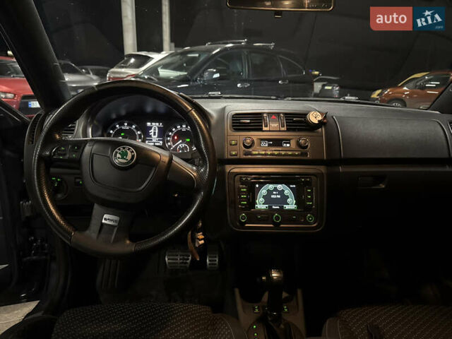 Сірий Шкода Фабія, об'ємом двигуна 1.4 л та пробігом 219 тис. км за 8600 $, фото 4 на Automoto.ua