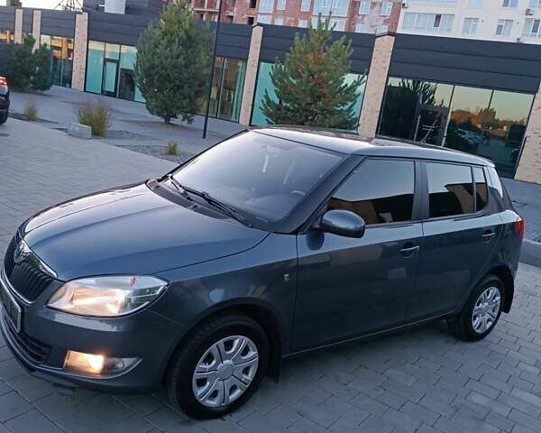 Сірий Шкода Фабія, об'ємом двигуна 1.39 л та пробігом 108 тис. км за 6800 $, фото 21 на Automoto.ua