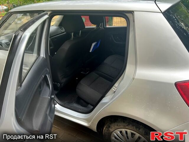 Сірий Шкода Фабія, об'ємом двигуна 1.4 л та пробігом 233 тис. км за 6800 $, фото 9 на Automoto.ua