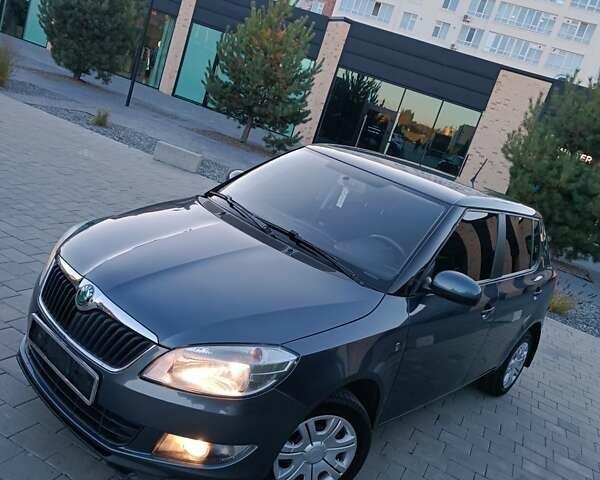 Сірий Шкода Фабія, об'ємом двигуна 1.39 л та пробігом 108 тис. км за 6800 $, фото 15 на Automoto.ua