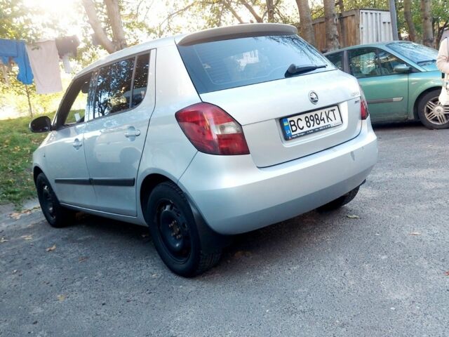 Шкода Фабія 2013 у Львові на Automoto.ua Сірий Шкода Фабія, об'ємом двигуна 1.6 л та пробігом 283 тис. км за 5200 $, фото 2 на Automoto.ua