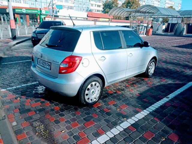 Серый Шкода Фабия, объемом двигателя 1.4 л и пробегом 358 тыс. км за 6100 $, фото 1 на Automoto.ua