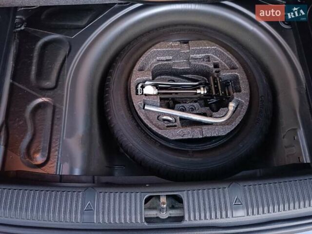 Сірий Шкода Фабія, об'ємом двигуна 1.39 л та пробігом 108 тис. км за 6800 $, фото 40 на Automoto.ua