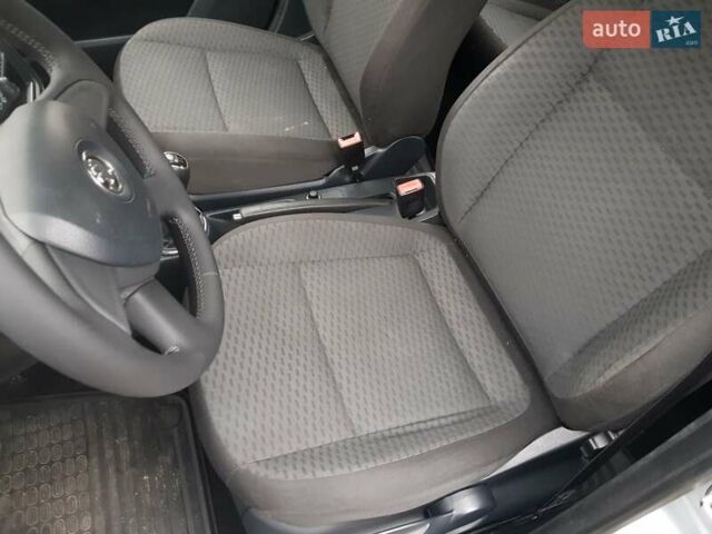 Серый Шкода Фабия, объемом двигателя 1.4 л и пробегом 154 тыс. км за 5350 $, фото 20 на Automoto.ua