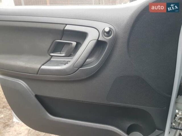 Серый Шкода Фабия, объемом двигателя 1.4 л и пробегом 154 тыс. км за 5350 $, фото 22 на Automoto.ua