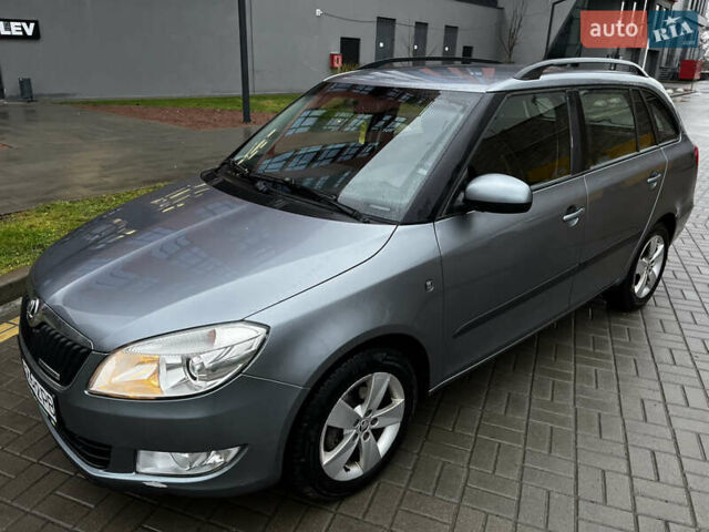 Сірий Шкода Фабія, об'ємом двигуна 1.2 л та пробігом 325 тис. км за 5600 $, фото 17 на Automoto.ua