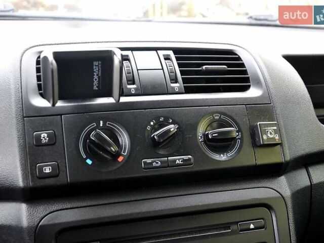 Серый Шкода Фабия, объемом двигателя 1.39 л и пробегом 258 тыс. км за 4999 $, фото 27 на Automoto.ua