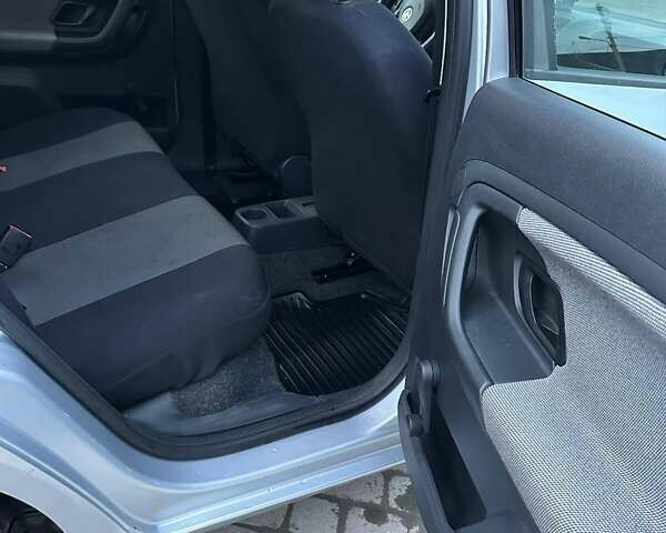 Сірий Шкода Фабія, об'ємом двигуна 1.39 л та пробігом 191 тис. км за 5500 $, фото 11 на Automoto.ua