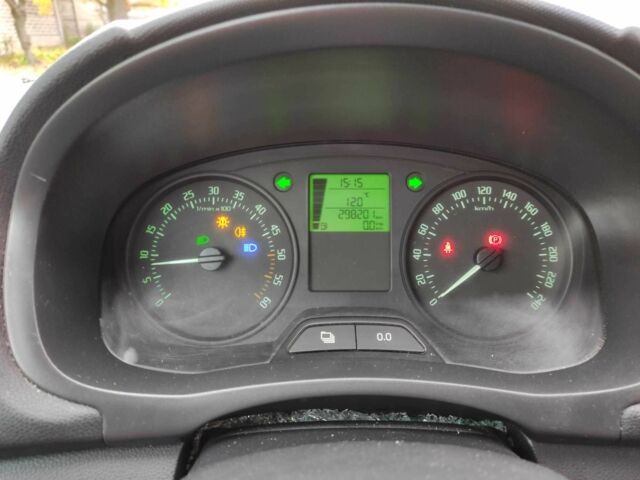 Сірий Шкода Фабія, об'ємом двигуна 1.6 л та пробігом 298 тис. км за 2000 $, фото 16 на Automoto.ua