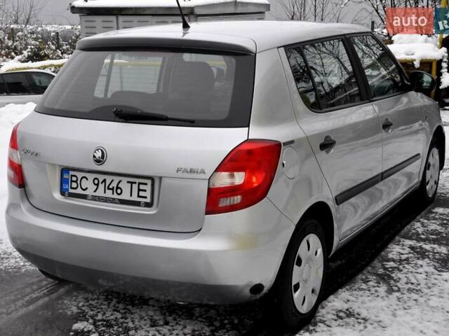 Серый Шкода Фабия, объемом двигателя 1.39 л и пробегом 258 тыс. км за 4999 $, фото 6 на Automoto.ua