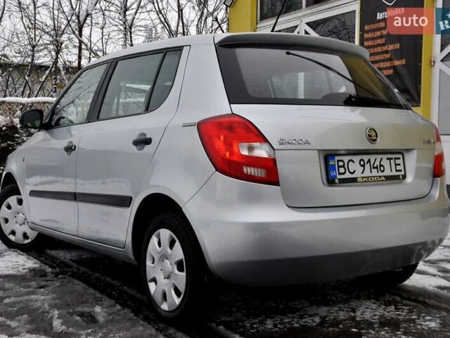 Серый Шкода Фабия, объемом двигателя 1.39 л и пробегом 258 тыс. км за 4999 $, фото 31 на Automoto.ua