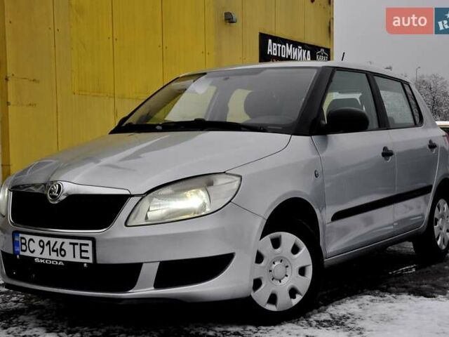 Серый Шкода Фабия, объемом двигателя 1.39 л и пробегом 258 тыс. км за 4999 $, фото 29 на Automoto.ua