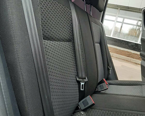 Сірий Шкода Фабія, об'ємом двигуна 1.4 л та пробігом 168 тис. км за 6900 $, фото 17 на Automoto.ua