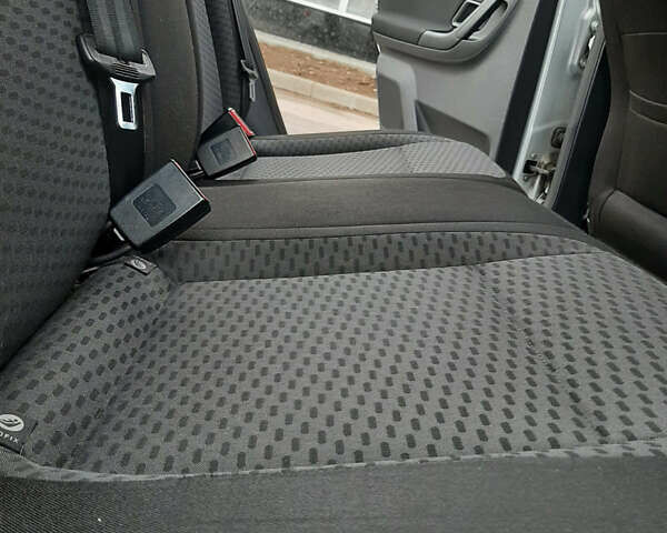 Сірий Шкода Фабія, об'ємом двигуна 1.4 л та пробігом 168 тис. км за 6900 $, фото 18 на Automoto.ua