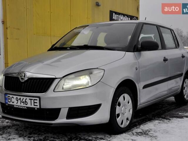 Серый Шкода Фабия, объемом двигателя 1.39 л и пробегом 258 тыс. км за 4999 $, фото 1 на Automoto.ua