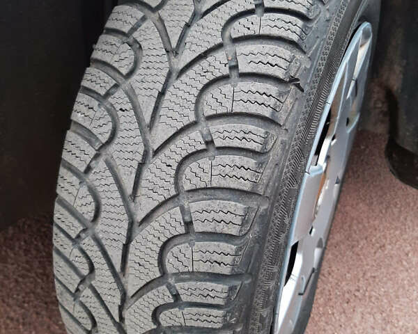 Сірий Шкода Фабія, об'ємом двигуна 1.4 л та пробігом 168 тис. км за 6900 $, фото 29 на Automoto.ua