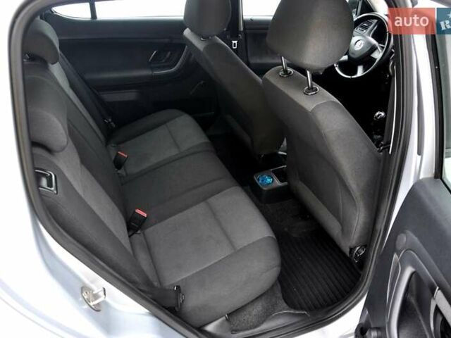 Серый Шкода Фабия, объемом двигателя 1.39 л и пробегом 258 тыс. км за 4999 $, фото 20 на Automoto.ua