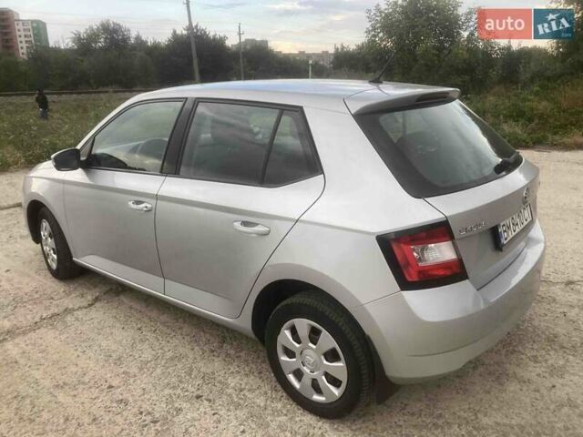 Сірий Шкода Фабія, об'ємом двигуна 1 л та пробігом 153 тис. км за 6900 $, фото 3 на Automoto.ua