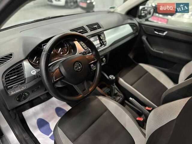 Серый Шкода Фабия, объемом двигателя 1.42 л и пробегом 167 тыс. км за 7999 $, фото 10 на Automoto.ua