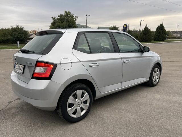 Серый Шкода Фабия, объемом двигателя 1.4 л и пробегом 167 тыс. км за 8300 $, фото 3 на Automoto.ua