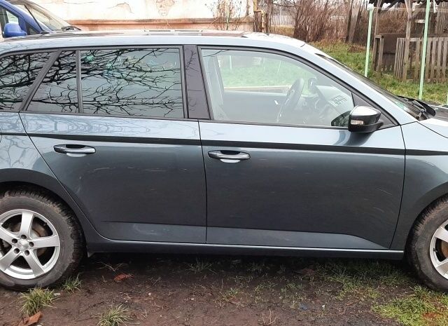 Сірий Шкода Фабія, об'ємом двигуна 1.4 л та пробігом 250 тис. км за 8500 $, фото 2 на Automoto.ua