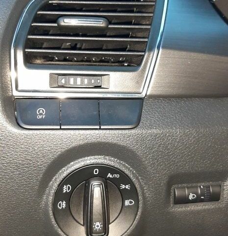 Сірий Шкода Фабія, об'ємом двигуна 1.4 л та пробігом 250 тис. км за 8500 $, фото 5 на Automoto.ua