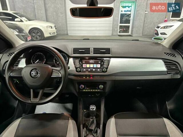 Серый Шкода Фабия, объемом двигателя 1.42 л и пробегом 167 тыс. км за 7999 $, фото 19 на Automoto.ua