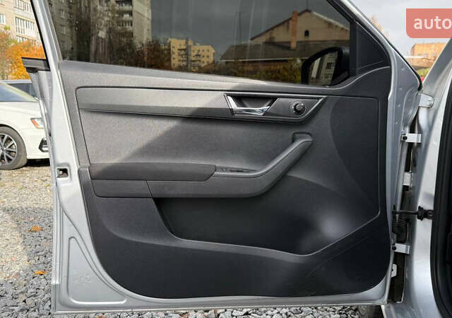 Шкода Фабия 2018 в Бердичеве на Automoto.ua Серый Шкода Фабия, объемом двигателя 1.4 л и пробегом 210 тыс. км за 8500 $, фото 21 на Automoto.ua