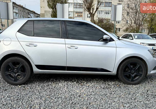 Шкода Фабия 2018 в Бердичеве на Automoto.ua Серый Шкода Фабия, объемом двигателя 1.4 л и пробегом 210 тыс. км за 8500 $, фото 13 на Automoto.ua