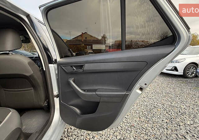 Шкода Фабия 2018 в Бердичеве на Automoto.ua Серый Шкода Фабия, объемом двигателя 1.4 л и пробегом 210 тыс. км за 8500 $, фото 25 на Automoto.ua