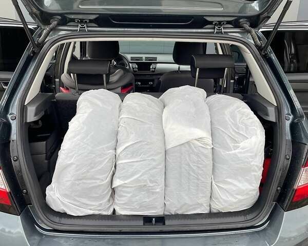 Серый Шкода Фабия, объемом двигателя 1.6 л и пробегом 29 тыс. км за 14500 $, фото 35 на Automoto.ua