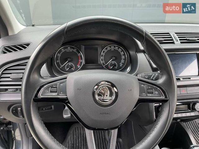 Серый Шкода Фабия, объемом двигателя 1.6 л и пробегом 29 тыс. км за 14500 $, фото 15 на Automoto.ua