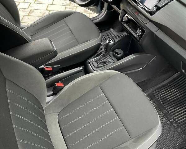 Серый Шкода Фабия, объемом двигателя 1.6 л и пробегом 29 тыс. км за 14500 $, фото 16 на Automoto.ua