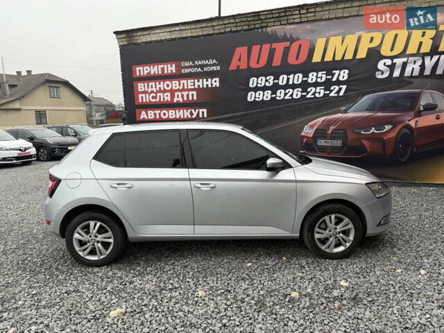 Серый Шкода Фабия, объемом двигателя 1 л и пробегом 112 тыс. км за 11999 $, фото 7 на Automoto.ua